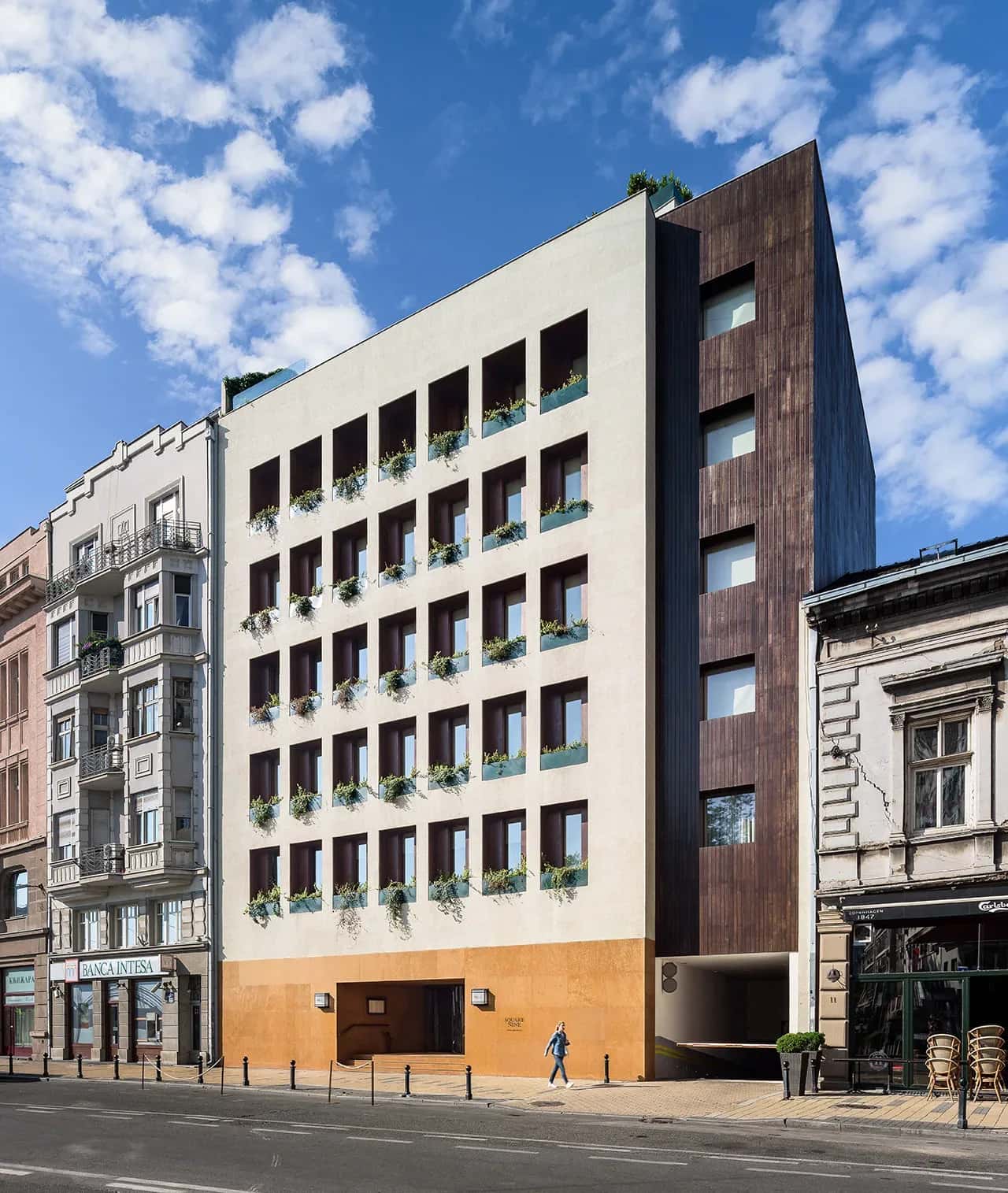 Square Nine — фото 1 из 3